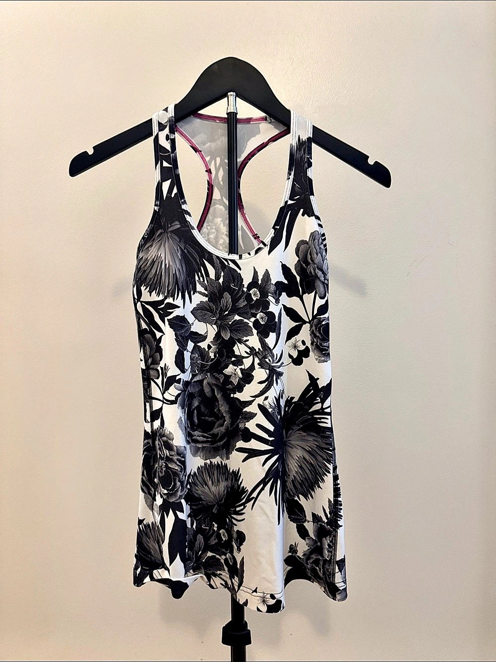 Lululemon Cool Racerback Tank Top Floral Racerback Tank in White & Black Like